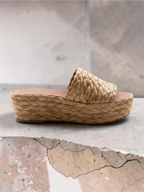 M. Gemi raffia wedge sandals new, size 42